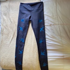 Purple buttery soft leggings